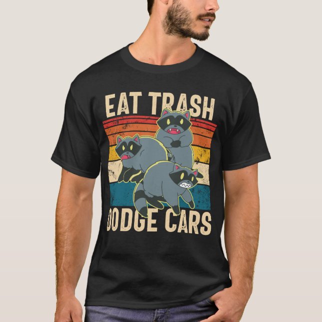 Essen Dodge Müllwagen Retro Raccoon Müllhalde Pand T-Shirt (Vorderseite)