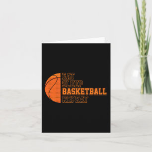 Essen. Schlafen. Basketball. Wieder von vorne. Bas Karte