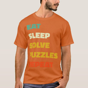 Essen schlafende Solvenzrätsel Wiederholen Puzzle  T-Shirt
