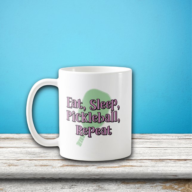 Essen Sie Schlaf Pickleball Wiederholung auf einem Kaffeetasse (Von Creator hochgeladen)