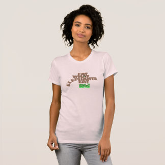 ESSEN SIE, WAS ELEFANTEN ESSEN. GEHEN VEGAN. T-Shirt