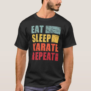Essen Sleep Karate Wiederholung T-Shirt
