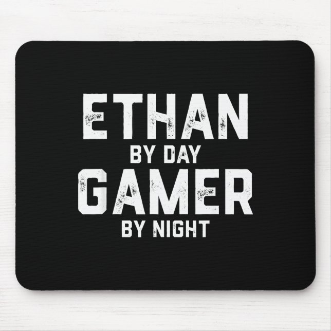 Ethan Gamer Halloween Gaming Costume For Men Named Mousepad (Vorne)