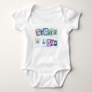 Ethan ist hier baby strampler