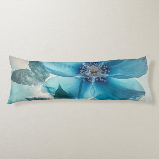 Ethereal Blue Blossom Seitenschläferkissen (Vorderseite)