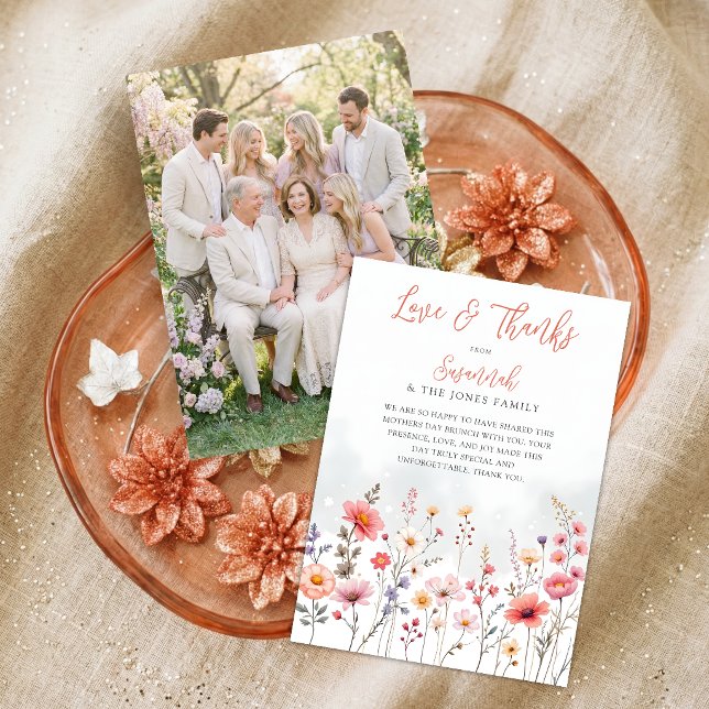 Ethereal Dreamy Wildflowers Coral Script Photo Dankeskarte (Dreamy Love and Thanks Wildflowers Photo Mothers Day Brunch Thank You Card.)