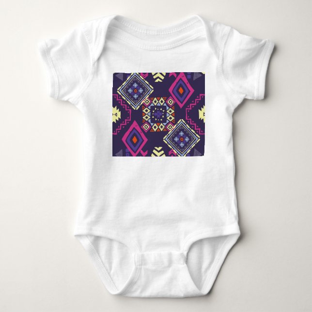 Ethischer, primitiver geometrischer Hintergrund de Baby Strampler (Vorderseite)