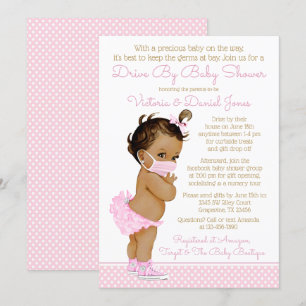Ethnic Baby Girl mit Maskenantrieb mit Babydusche Einladung