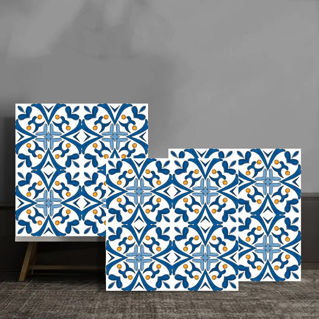 Ethnic ceramic tile in portuguese fliese (Von Creator hochgeladen)