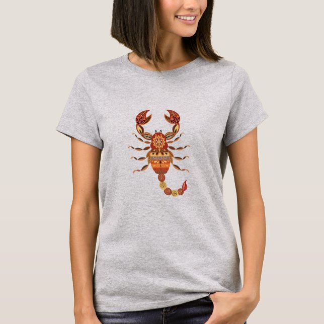 Ethnic Floral Scorpion T-Shirt (Vorderseite)