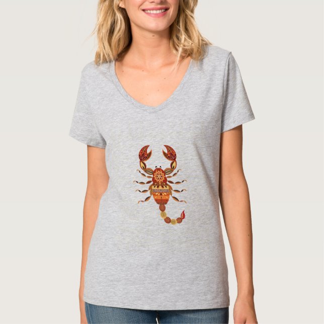 Ethnic Floral Scorpion T-Shirt (Vorderseite)