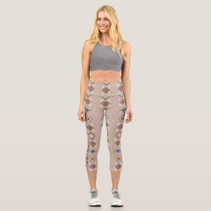 Ethnisch: nahtloses Stammesmuster Capri Leggings