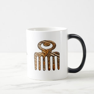 Ethnische Adinkra-Symbole Duafe Verwandlungstasse