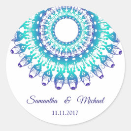 Ethnische aquamarine Mandala. Monogramm. Runder Aufkleber