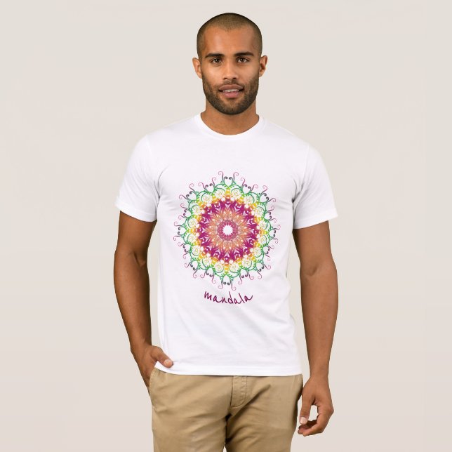 Ethnische Blumenmandala. T-Shirt (Vorne ganz)