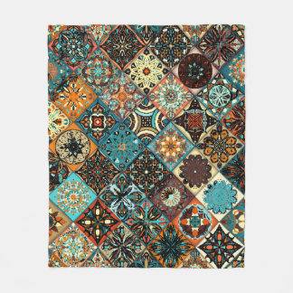 Ethnische Blütenmandala nahtlos Muster. Farbige m Fleecedecke