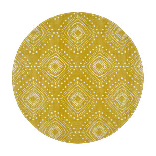 Ethnische geometrische Struktur: goldgelb, weiß Schneidebrett