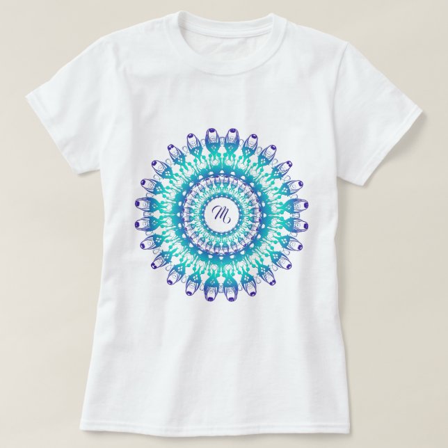 Ethnischer aquamariner Mandala. Monogramm T-Shirt (Design vorne)