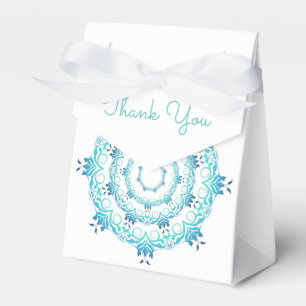 Ethnischer BlumenMandala. Geschenkschachtel