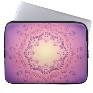 Ethnischer Blumenmandala. Laptopschutzhülle