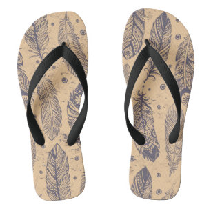 Ethnisches Feder-Kontur-Muster Flip Flops