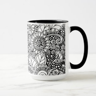 Ethnisches mit Blumeninspiriertes Tasse