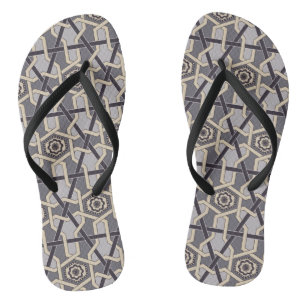 Ethnisches orientalisches Ornament Stickereidekor  Flip Flops