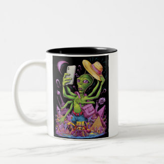 ETs Epic Earth Selfie Zweifarbige Tasse