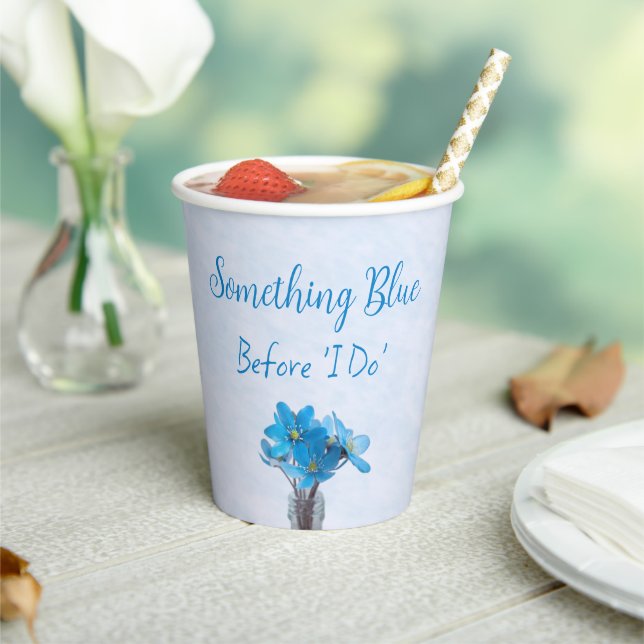 Etwas Blau, bevor ich Brautparty mache Pappbecher (In Situ)