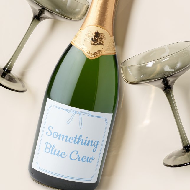 Etwas Blue Crew Bow Bridesmaid Brautparty (Add a touch of fun to your special day with our coquette bow "Something Blue Crew" champagne label!)