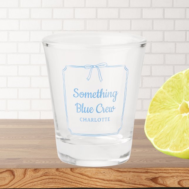 Etwas Blue Crew Chic Ästhetische Bow Individuelle  Schnapsglas (Custom 'Something Blue Crew' Shot Glass - Perfect for Bachelorette Parties and Bridal Showers!)