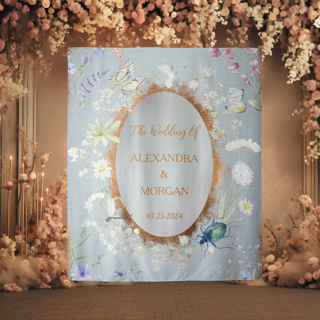 Etwas Blue Wedding Wandteppich (Von Creator hochgeladen)