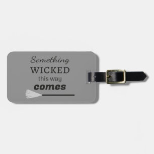 Etwas, das so verdreht ist gepäckanhänger