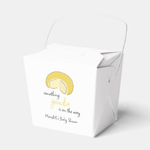 Etwas Gouda ist auf dem Weg Baby Shower Käserad Geschenkschachtel
