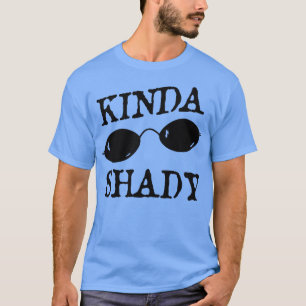 Etwas schräge Half-Rim-Sonnenbrille Punny Graphic T-Shirt
