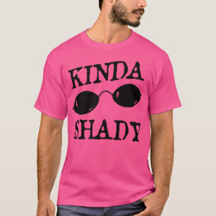 Etwas schräge Half-Rim-Sonnenbrille Punny Graphic T-Shirt