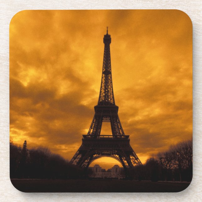 EU, Frankreich, Paris.  Eiffelturm. Untersetzer (Vorderseite)
