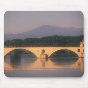 EU, Frankreich, Provence, Vaucluse, Avignon. Pont Mousepad