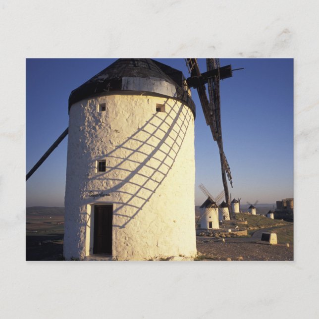 EU, Spanien, Consuegro, La Mancha. Windmühlen und Postkarte (Vorderseite)