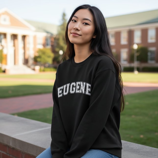 EUGENE University Style Sweater America Uni Sweatshirt (Von Creator hochgeladen)