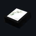 Eukalyptus Foliage Babydusche Erinnerungskiste<br><div class="desc">Passen Sie einfach unsere minimalistische Eukalyptus Greenery Baby Dusche Gefälligkeitsbox mit Ihren Duschdetails an, indem Sie auf den Button "Personalisieren" klicken. Dieses vielseitige Design lässt sich leicht für andere Sonderveranstaltungen in Ihrem Leben umsetzen und eignet sich auch hervorragend für geschlechtsneutrale Babyduschen TIP: Passende Party-Vorräte wie, Banner, Tapisserien, Geschenketiketten, Schilder, andere...</div>