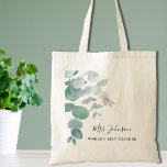 Eukalyptus Greenery Teacher Tragetasche<br><div class="desc">Diese elegante Teacher's Tote Tasche ist mit Aquarell Eukalyptus-Blätter in sanften Grüntönen dekoriert. Einfach anpassbar. Verwenden Sie zum Bearbeiten das Entwurfstool, um den Schriftart, die Größe des Schriftartes oder die Farbe zu ändern. Weil wir unsere Kunstwerke erstellen, werden Sie dieses exakte Bild von anderen Designern nicht finden. Original Wasserfarbe ©...</div>