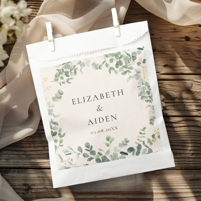 Eukalyptus Greenery Wedding Geschenktütchen (Eucalyptus Wedding Favor Bag with your name and date.)