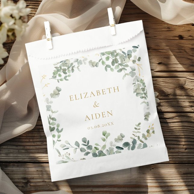Eukalyptus Greenery Wedding Geschenktütchen (Eucalyptus Wedding Favor Bag with your name and date.)