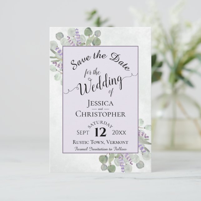 Eukalyptus & Lavender Calligraphy Lila Wedding Save The Date (Stehend Vorderseite)