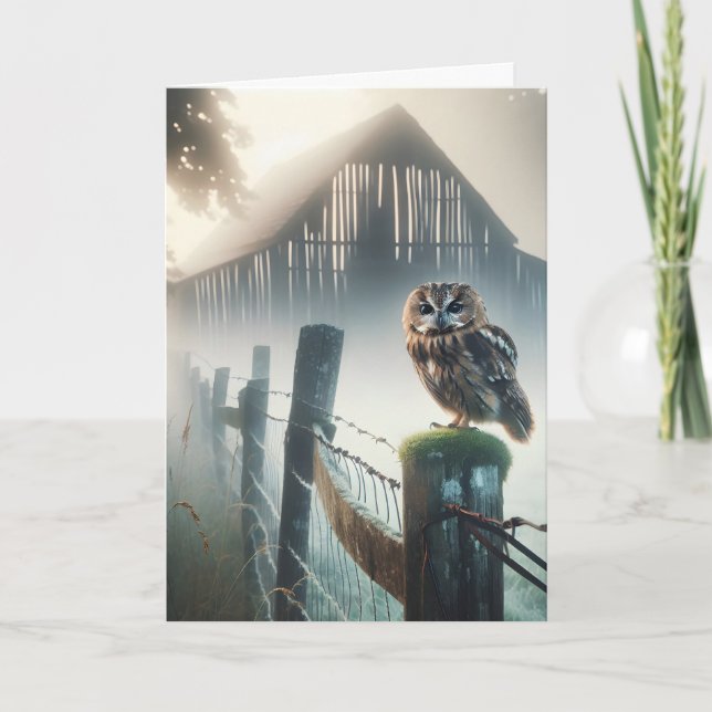 Eule auf dem alten Zaunpfosten zum Geburtstag Karte (Vorderseite)