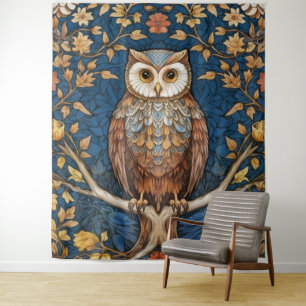 Eule auf einem Ast, blauer Herbsthintergrund, Juge Wandteppich