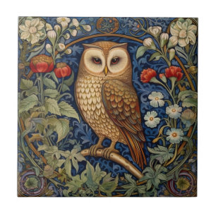 Eule im Garten im Stil von William Morris Fliese