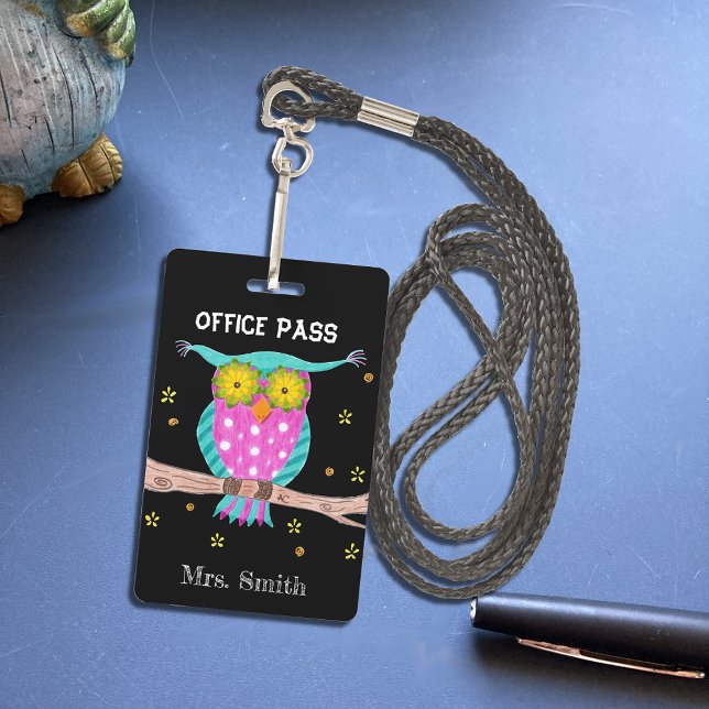 Eule im Studentenpass Abzeichen Ausweis (Von Creator hochgeladen)