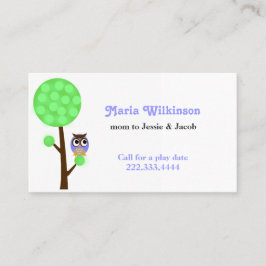 Eule in einer Baum-Mama-Karte Telefonnummerkarte